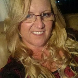 Meet your Posher, Becky